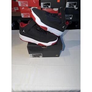 Size 3 (PS) - Jordan Max Aura 2 Mid Black